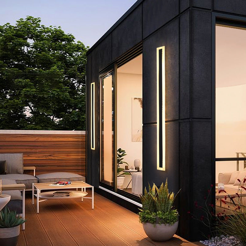 Outdoor Linear LED Wall Light