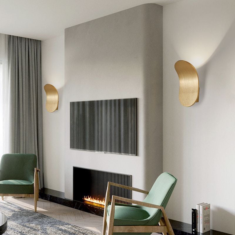 Bedside wall lamp